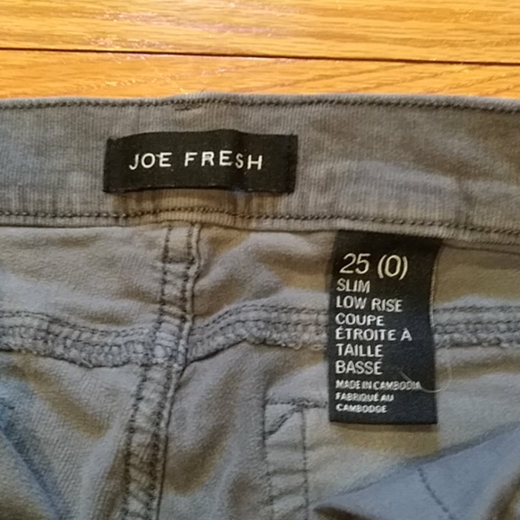 Low rise corduroy pants - Picture 2 of 2